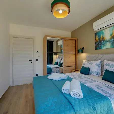 Bavigo And Pieron Marčana