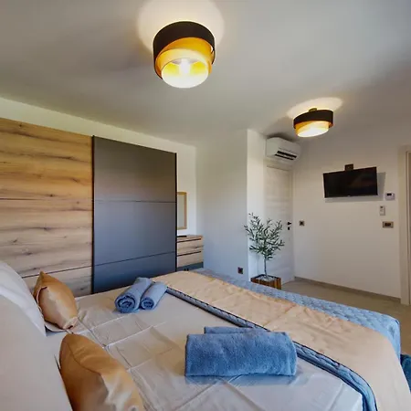 Villa Bavigo And Pieron Marčana