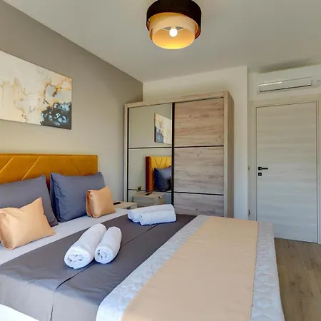 Bavigo And Pieron * Marčana