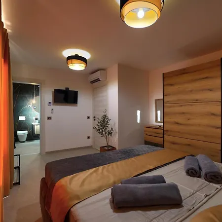 Bavigo And Pieron Villa *