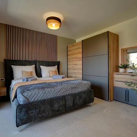 Villa Bavigo And Pieron *