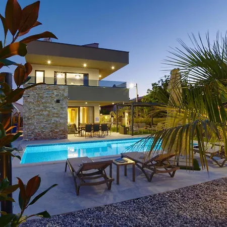 Villa Bavigo And Pieron *